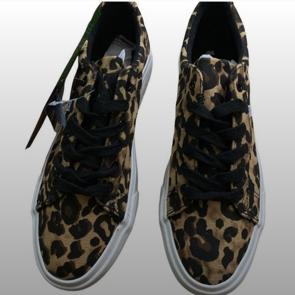 Lamo Amelie Cheetah Animal Print Fashion Platform Sneakers Size 9 NIB - Picture 3 of 9